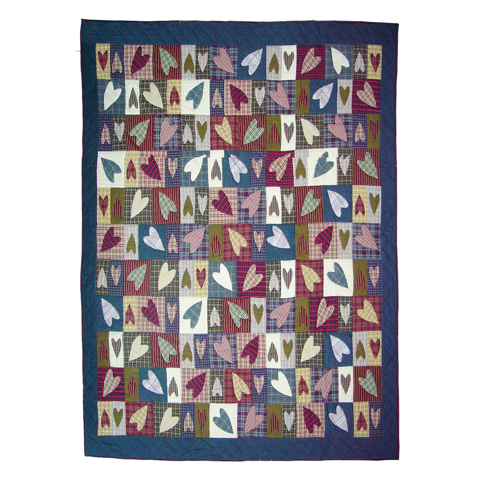 Primitive Hearts Luxury King Quilt 120"W x 106"L