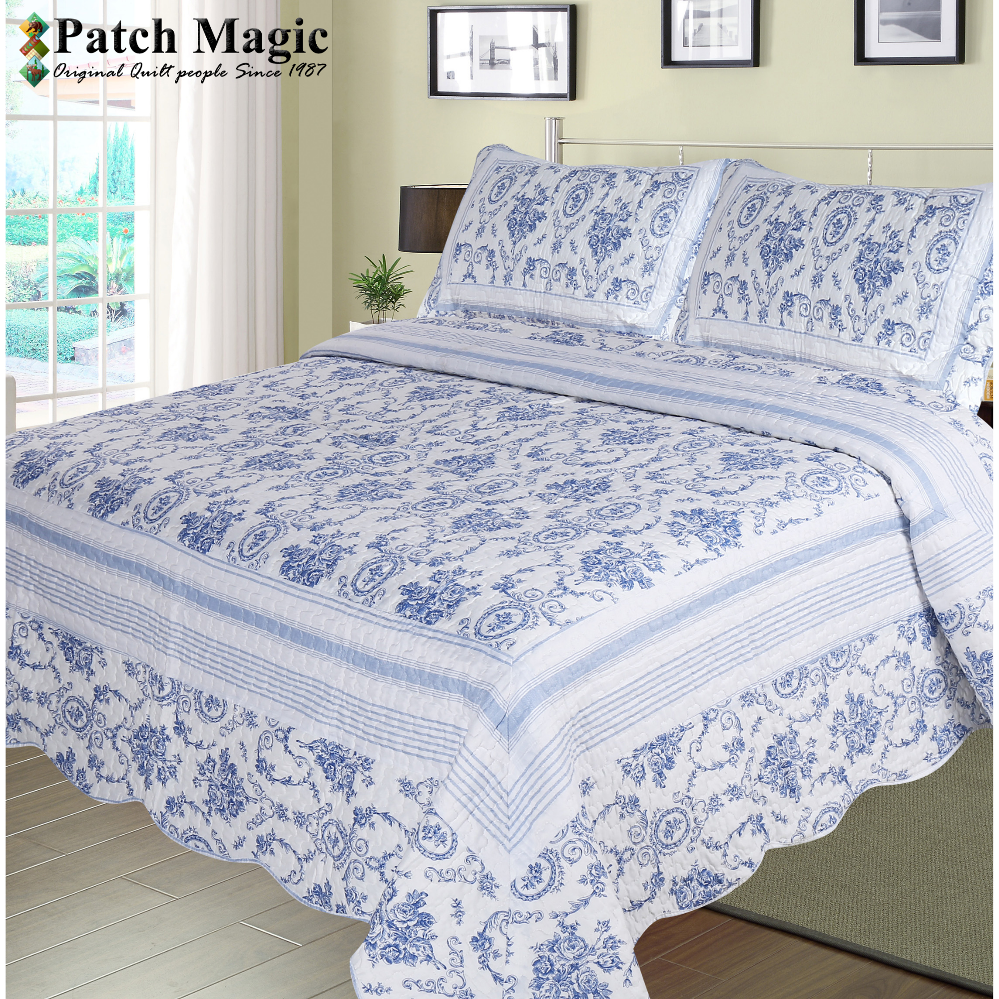 Blue Wisteria Lattice 4 Piece Set, Super King-103"W x 111"L, 3 - Standard Pillow Shams