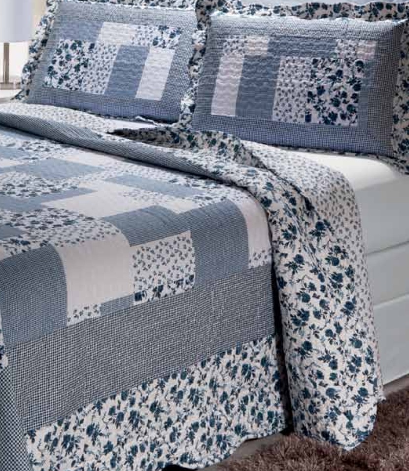 Periwinkle Dash 4 piece set, super king-110"x96", 3-standard pillow shams